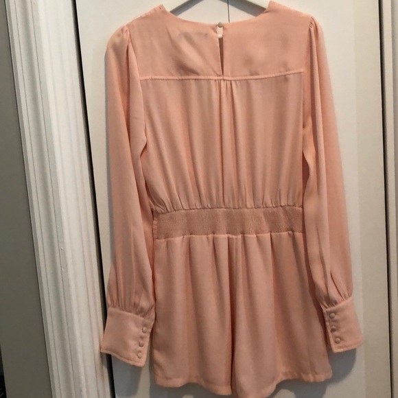 Blush romper - Picture 4 of 7